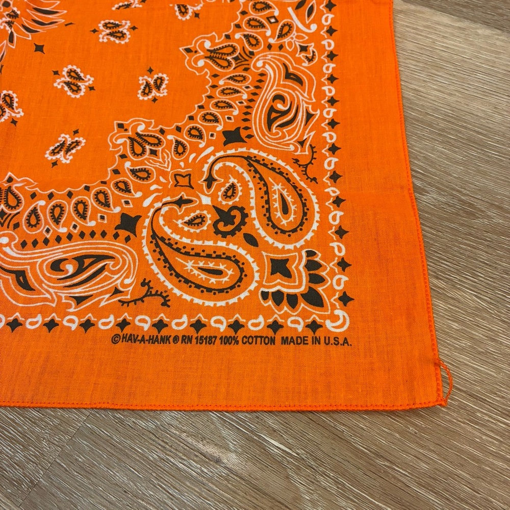Hav-A-Hank Orange Paisley Bandana 100% Cotton Made in USA 
Excellent Condition
